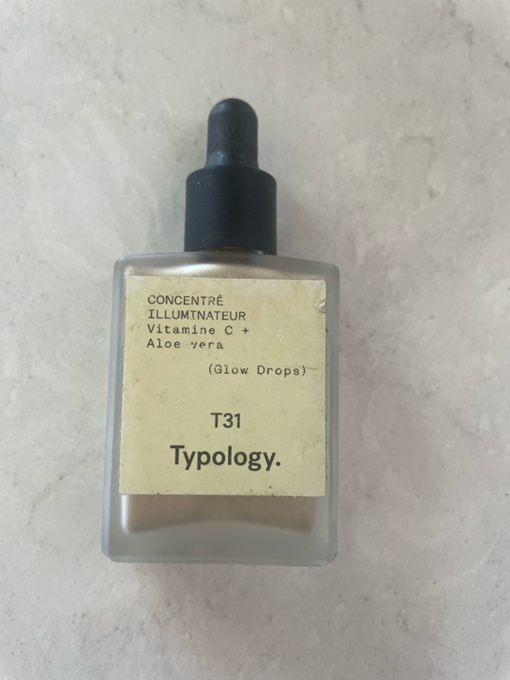 Typology T31 Glow Drops Vitamin C + Aloe Vera Illuminator – Warm Beige